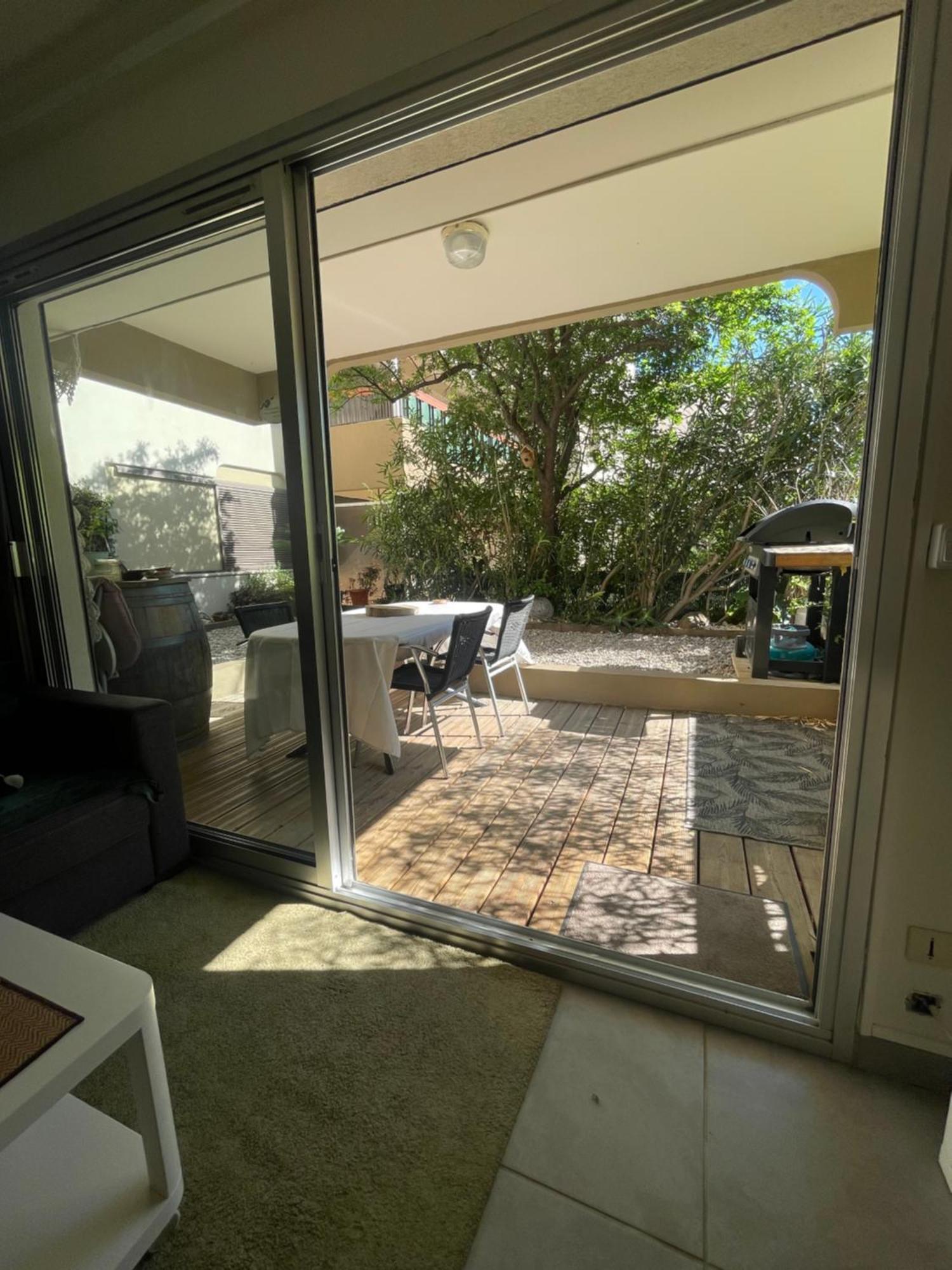 Studio Le Cap Taillât Le Lavandou Extérieur photo